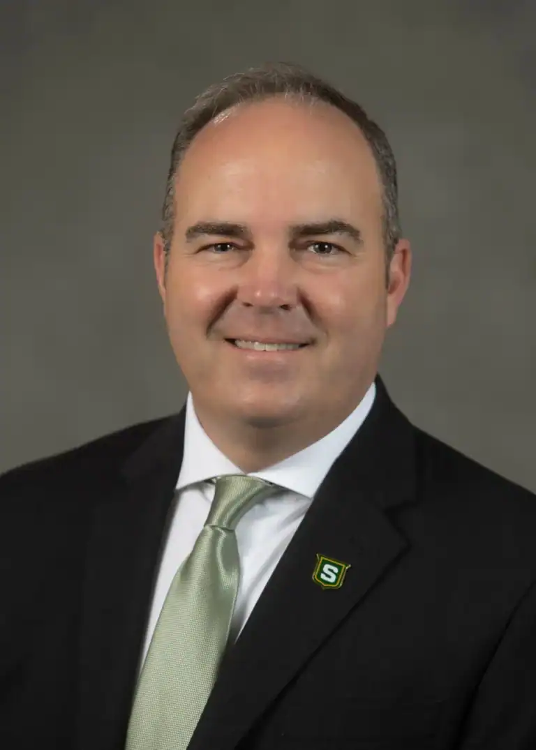 Dr. William Wainwright's Headshot