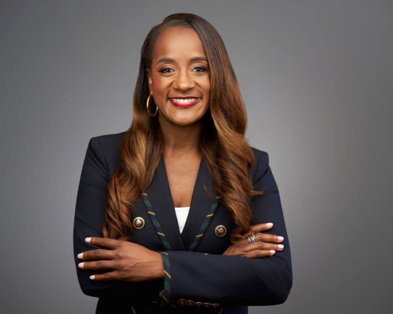 Erin Monroe's Headshot